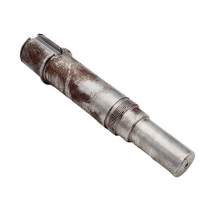 Wałek przekładni Fi 30 wpust 12 mm rozrzutnik obornika